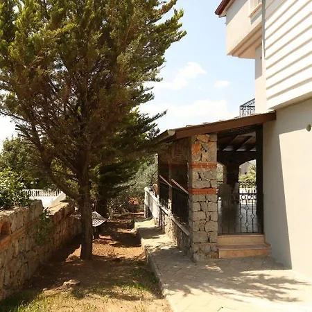 Villa Erya 1 *
